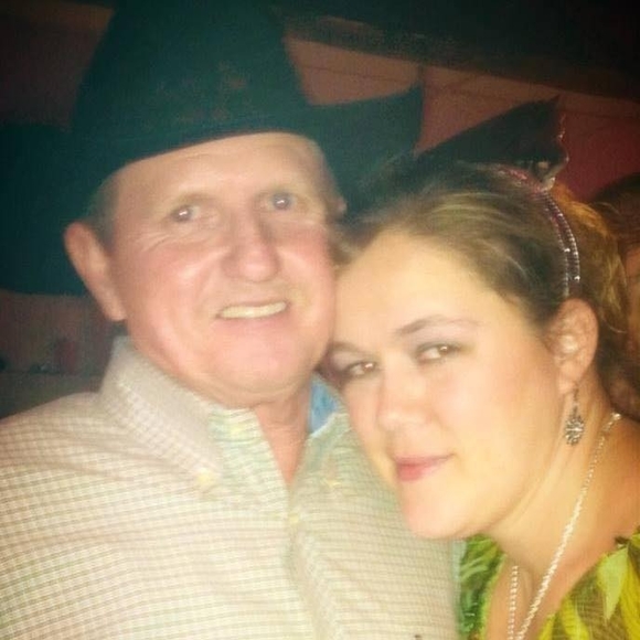 Profile Picture of Audrey Ruth (@mamaaud25) on Poshmark