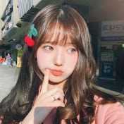 Profile Picture of Kim Rita🍑 (@user-qe6lo6on7c) on Youtube