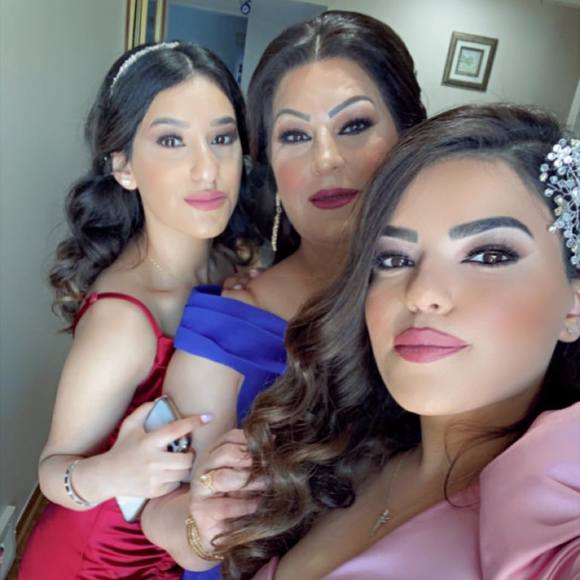 Profile Picture of Nibro Shlemon (@nibroshlemon) on Poshmark