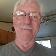 Profile Picture of Robert Menard (@RobertM80002878) on Twitter