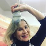 Profile Picture of Iris Michel (@iris_michel_art) on Instagram