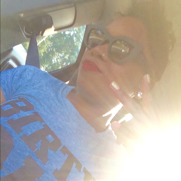 Profile Picture of Whitney Stuart (@sweet_whitney24) on Poshmark