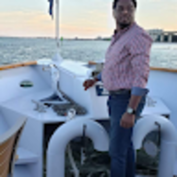 Vengine Serge - Poshmark Profile Picture of Vengine Serge (@sergevengine) on Poshmark