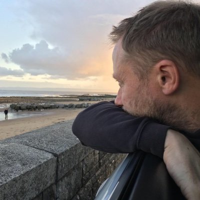 Profile Picture of Mark Cadwallader (@MarkCadwallade9) on Twitter