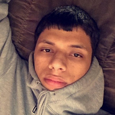 Profile Picture of Phillip Locklear (@philliplockle12) on Twitter