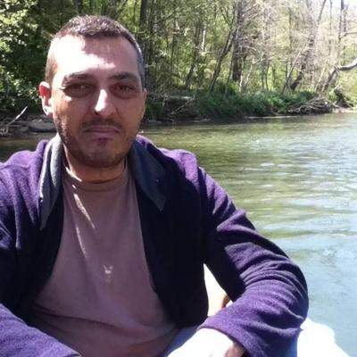 Profile Picture of Charles Blevins (@ch_blevins) on Twitter