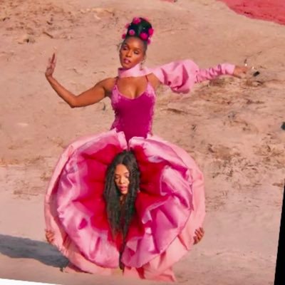 Profile Picture of Jill Scott’s Studsband. (@AllDamzDay) on Twitter