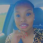 Tyesha Davis👑 - Instagram Profile Picture of Tyesha Davis👑 (@__theemrs___) on Instagram