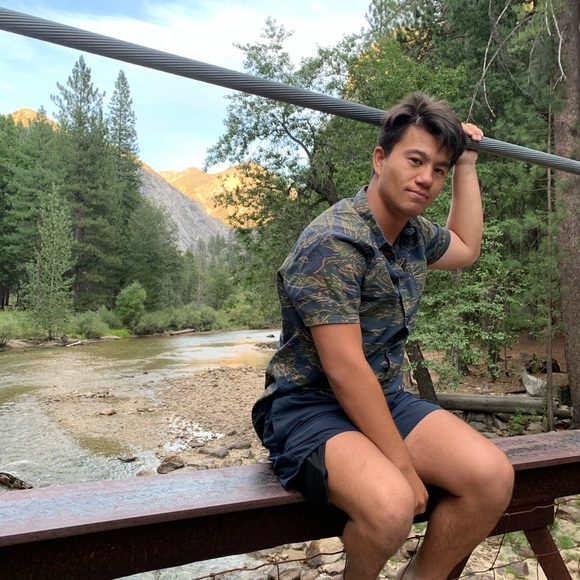Profile Picture of Connor Wilson (@connorwilson940) on Poshmark