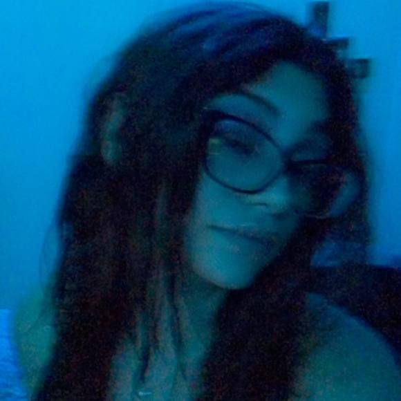 Profile Picture of Leah Swift (@leahswift281) on Poshmark