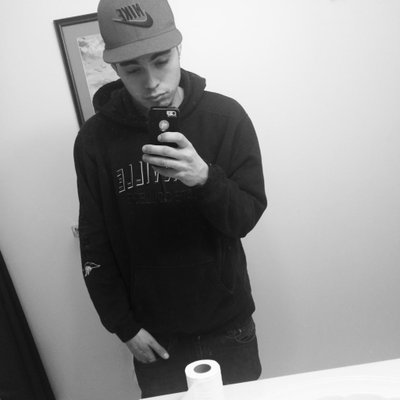 Profile Picture of Jesse (@Jesse_Fisher17) on Twitter