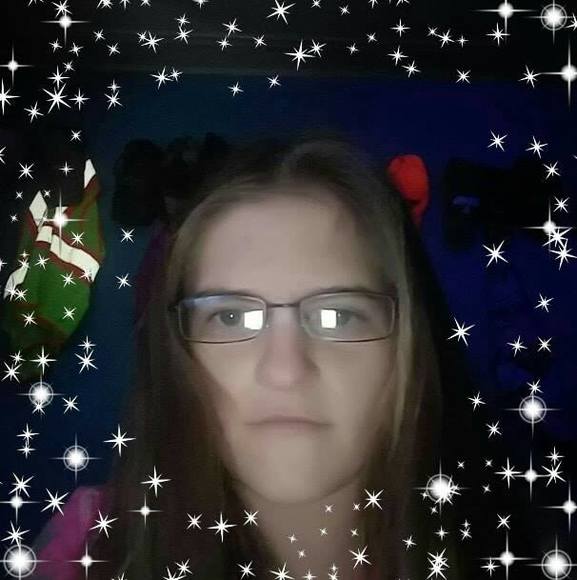 Profile Picture of Bethany Falor (@yourhappytoday) on Poshmark