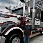 Profile Picture of Robert Williams Trucks Seller (@robert.williams.trucks.seller.2025) on Facebook