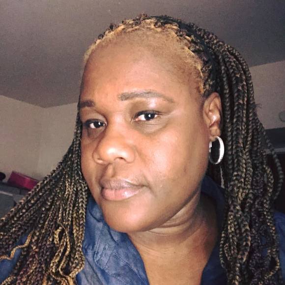 Profile Picture of Olivia Walls-miller (@oliviawalls41) on Poshmark