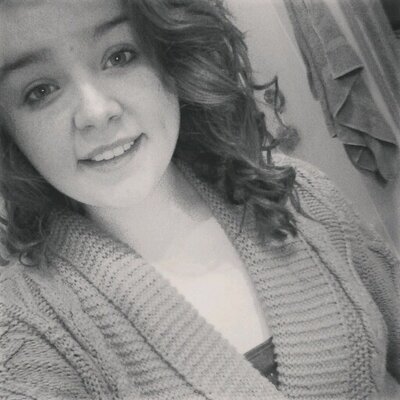 Profile Picture of Amber Harshbarger (@amberlauren1999) on Twitter