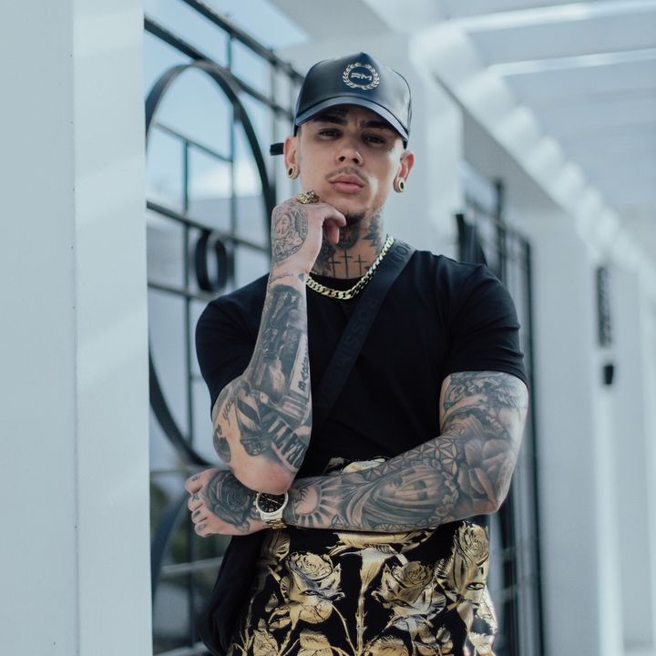 Profile Picture of Jesse Gallant (@jessegallanthairstylist) on Tiktok