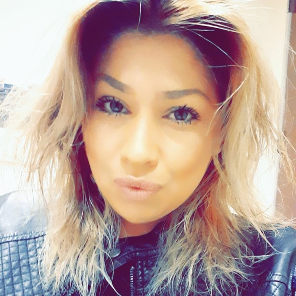 Profile Picture of Brenda Olguin (@beeanddaa3) on Poshmark