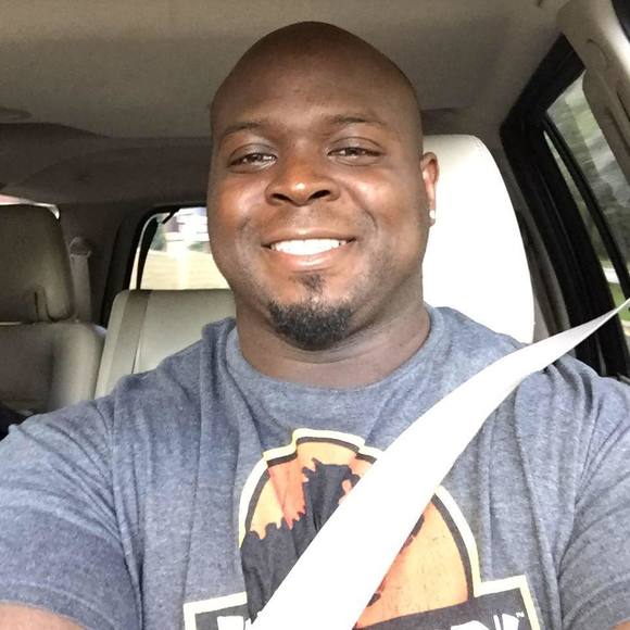 Profile Picture of Rudy Anderson (@rudy_anderson) on Poshmark