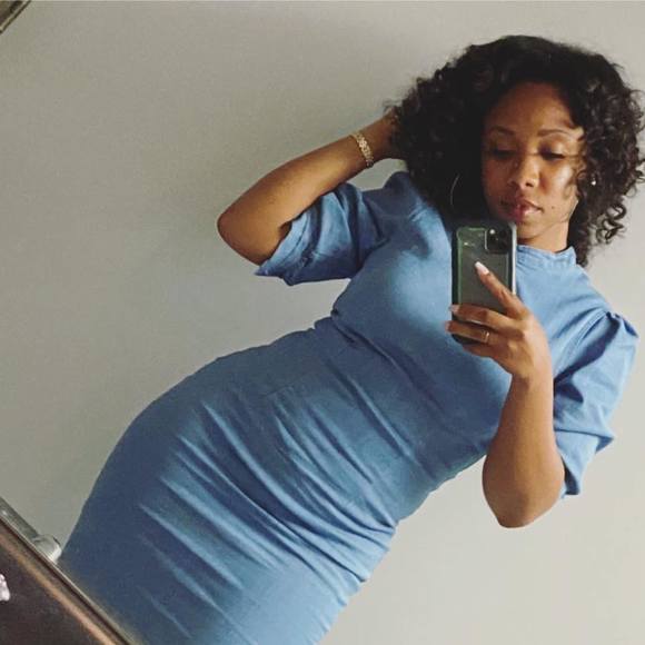 Profile Picture of Chelisa Williams (@chelisawilli) on Poshmark