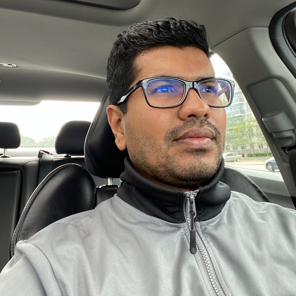 Profile Picture of Juned Chhiboo (@junedchhiboo) on Poshmark