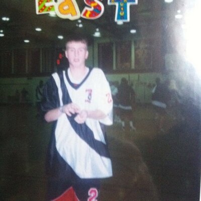 Profile Picture of Dan Mcgill (@McGIllionaire24) on Twitter