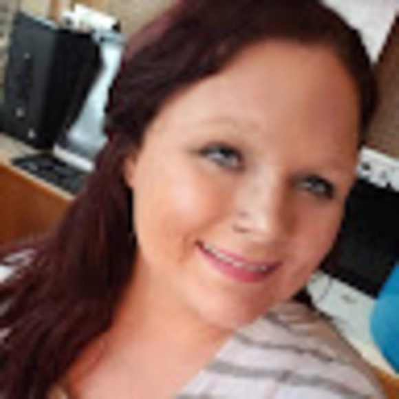 Jasmine Gorss - Poshmark Profile Picture of Jasmine Gorss (@picababy98) on Poshmark