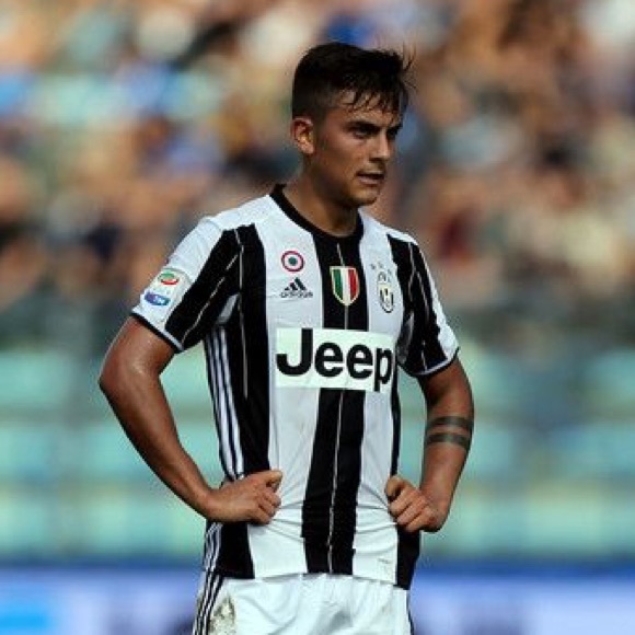 Profile Picture of Erick Lizama (@erick_lizama) on Poshmark