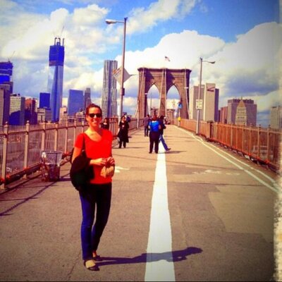 Profile Picture of Leanne Schroeder (@LeanneSchroedR) on Twitter