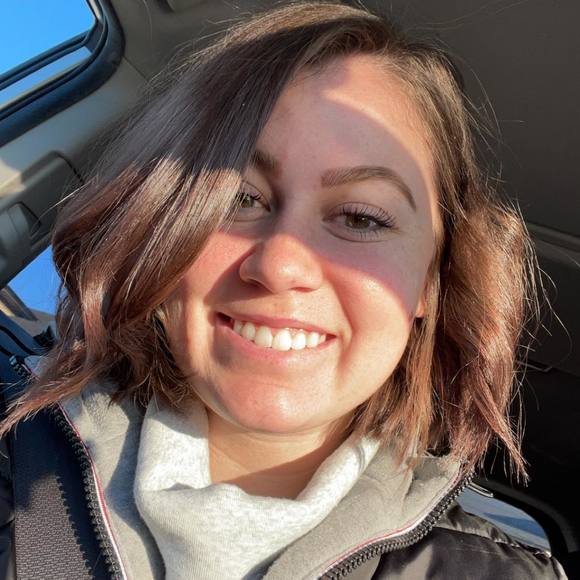 Profile Picture of Allison Keitel (@allisonkeitel) on Poshmark