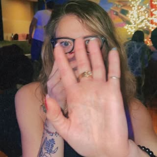 Profile Picture of Katie Hunter ☾ (@katiehunter3) on Instagram