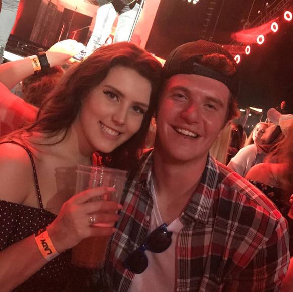 Profile Picture of Kennedy Gilbey (@kennedygilbey) on Poshmark