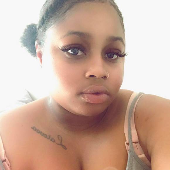 Profile Picture of Tae Laytese (@lateveabyrd) on Poshmark