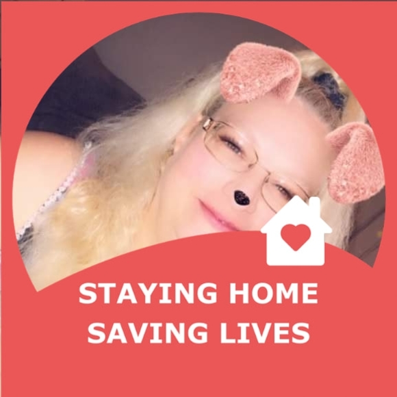 Profile Picture of Shawna Erickson-hallagan (@shawnaericks126) on Poshmark