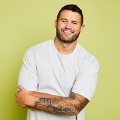 Profile Picture of Andrew Hamilton (@andrewhamiltoncomedy) on Youtube