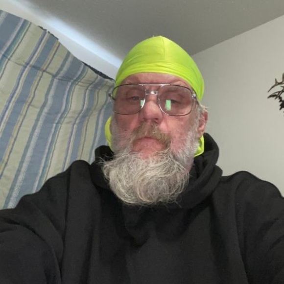 Profile Picture of Robert Neville (@robertnevill993) on Poshmark