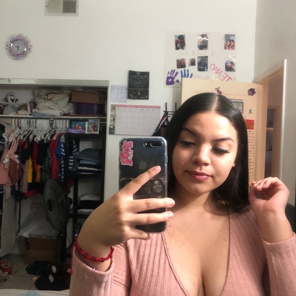 Profile Photo of Natalie Anzaldua (@natalieanzaldua) on Poshmark