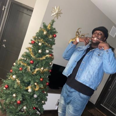 Profile Picture of Money Mitch 💰 (@B_Knox78) on Twitter