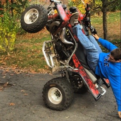 Profile Picture of Mike Solla (@MikeySolla) on Twitter