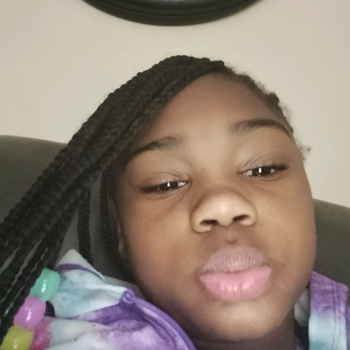 Maxine Noakes - Tiktok Profile Picture of Maxine Noakes (@maxinenoakes0) on Tiktok