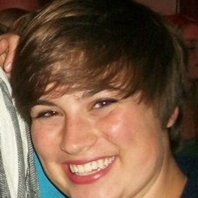 Profile Picture of Claire Ruffing (@claireruffing) on Twitter