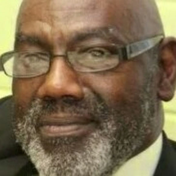 Mae Freeman - Poshmark Profile Picture of Mae Freeman (@maefreeman3) on Poshmark