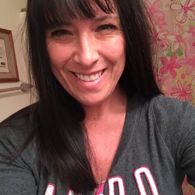 Profile Picture of Rhonda McLean (@RhondaMcLean13) on Twitter