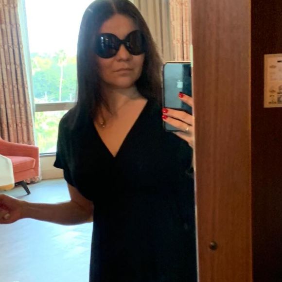 Profile Picture of Lisa Hurtado (@lisatheshopper) on Poshmark