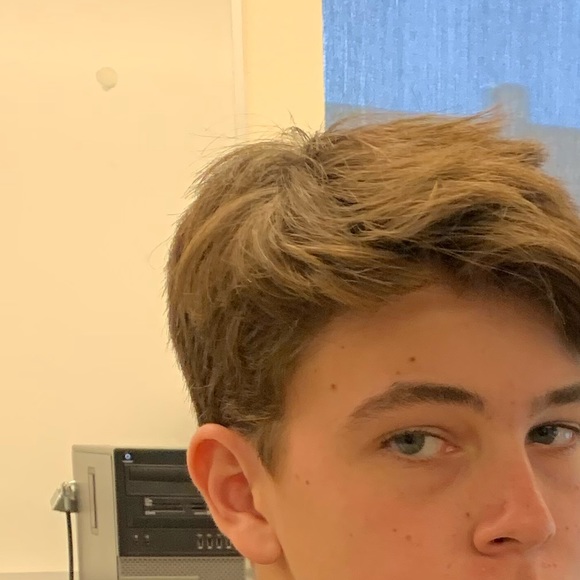 Profile Picture of Tyler Mangold (@tylertkm) on Poshmark