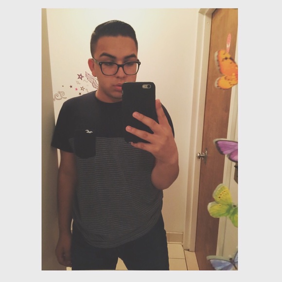 Profile Photo of Steven Ayala (@stevenjuly1999) on Poshmark