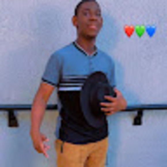 Profile Picture of Altidor Altidor (@altidoraltidor) on Poshmark