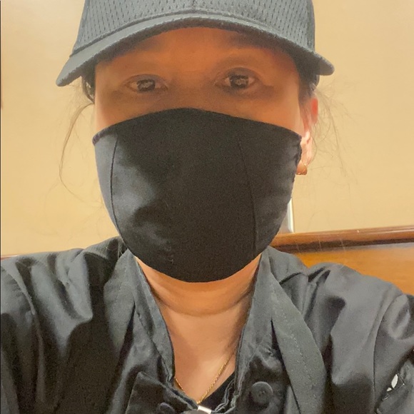 Yiping Masowdi - Poshmark Profile Picture of Yiping Masowdi (@yipingmasowdi) on Poshmark