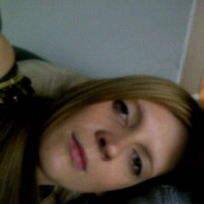 Profile Picture of Roxanne Webb (@ParsonsWebb) on Twitter