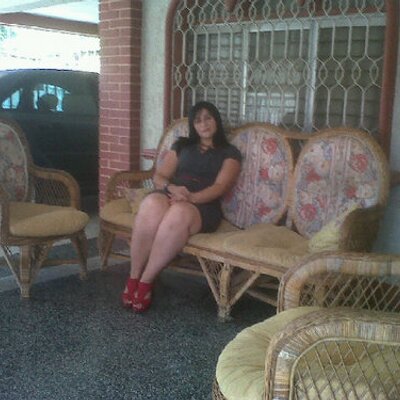 Profile Picture of  ♥Meredith Ramirez ♥ (@MeredithERC) on Twitter