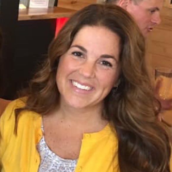 Profile Picture of Tammy Clancy (@clancy71) on Poshmark